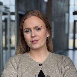 Ásdís Birna Bjarkadóttir